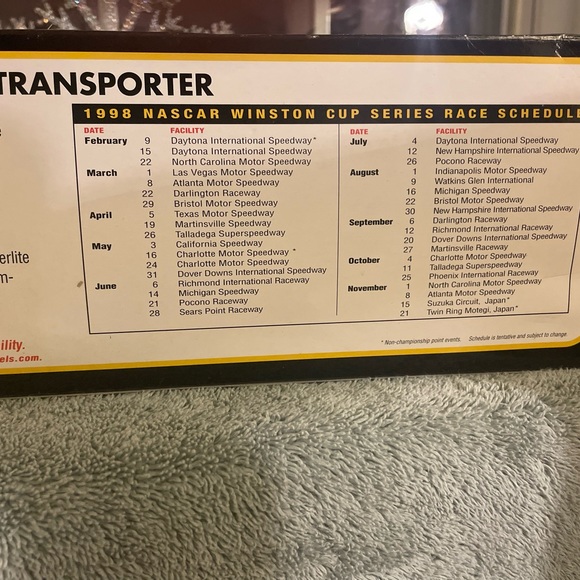 NASCAR By Hot Wheels pro racing. The Skittles #36 hauler. - Picture 6 of 7